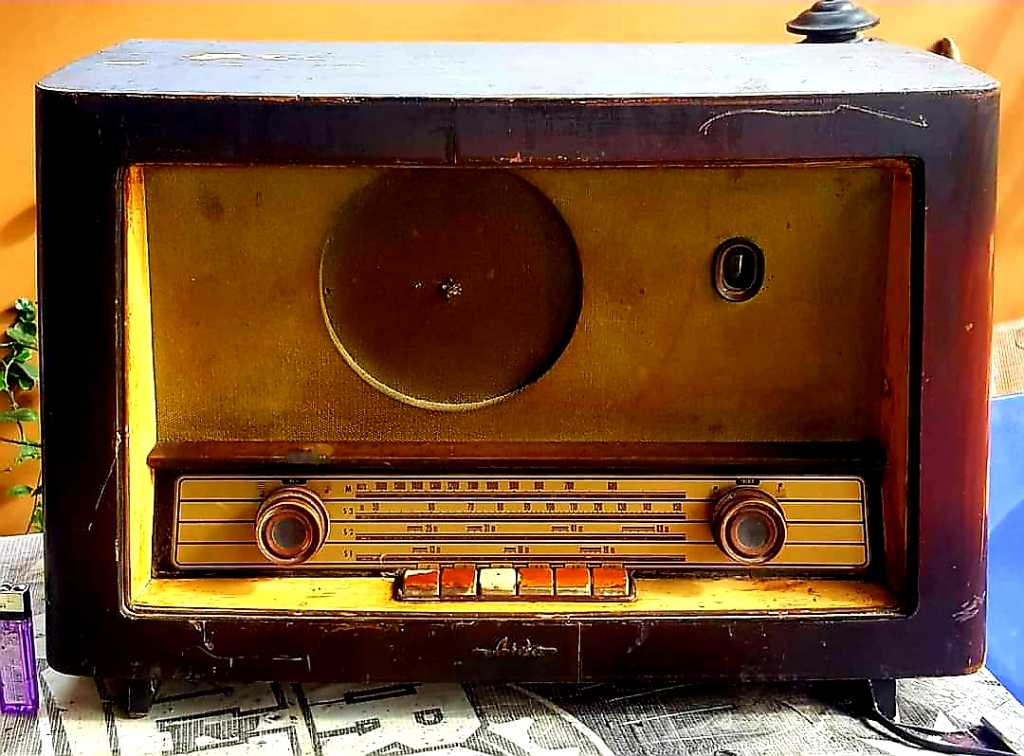 Radio Vintage Eropa