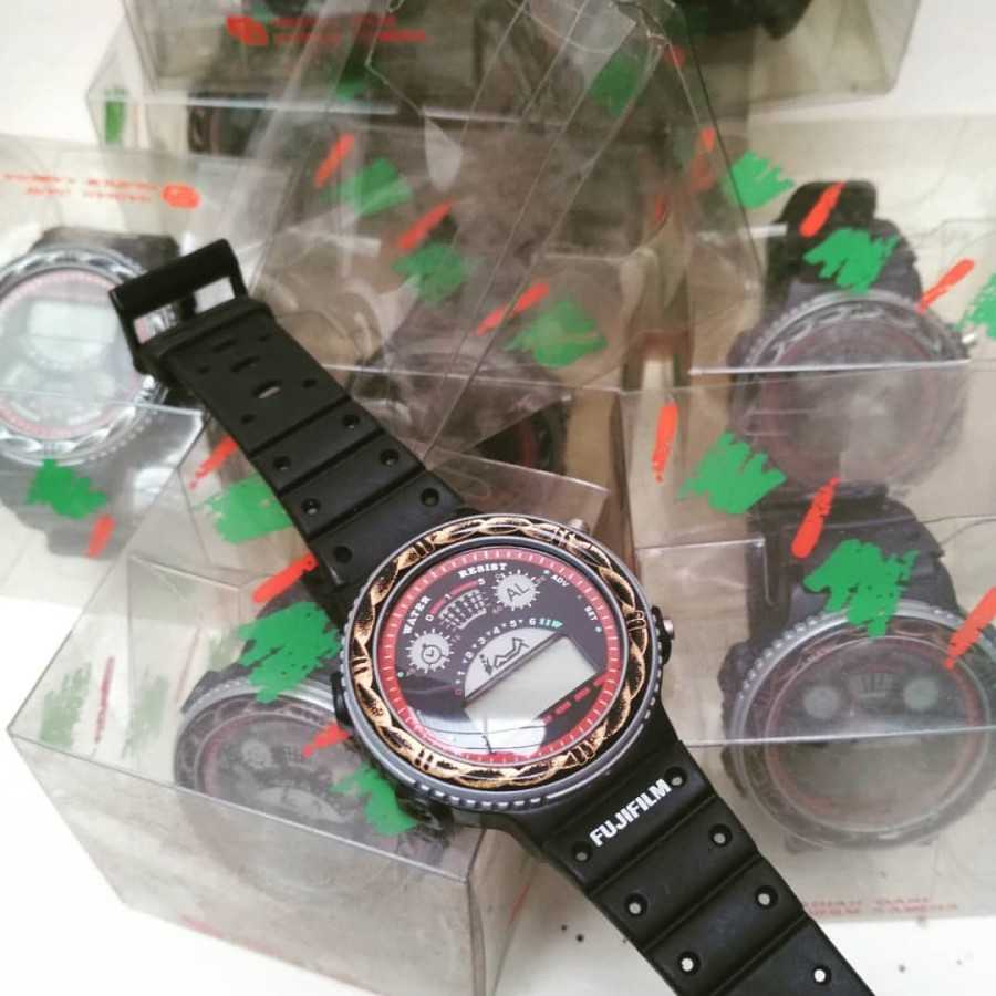 Jam Tangan Souvenir Fujifilm Vintage Kondisi Baru Stok Lama Nos