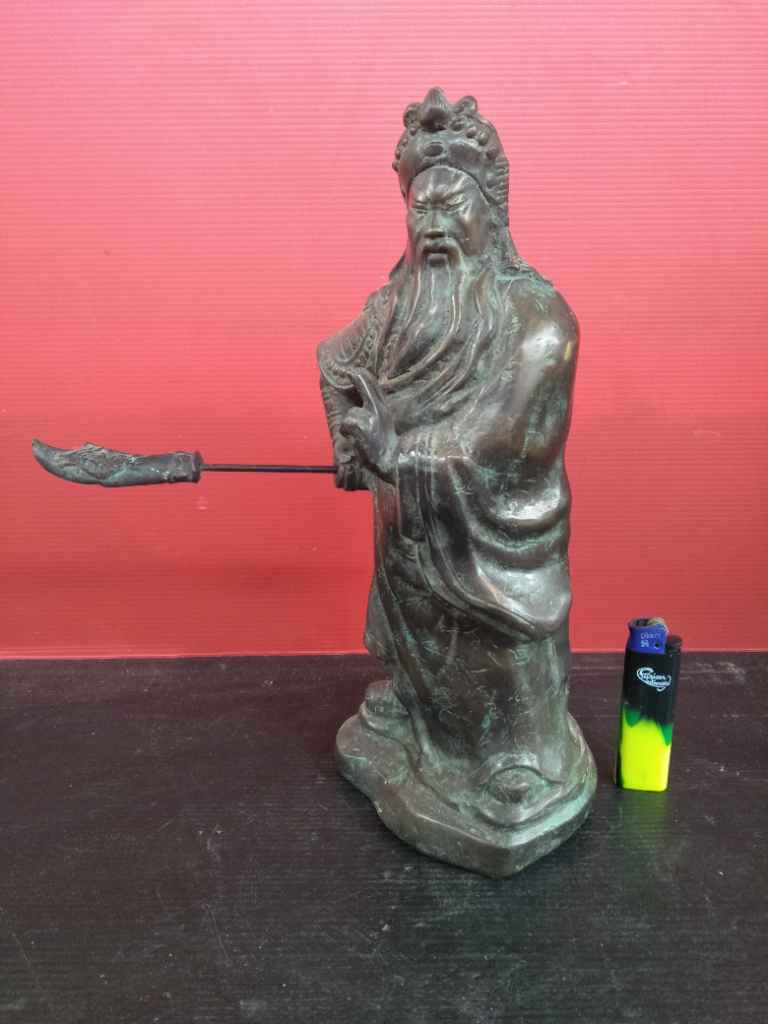 Patung Kuningan Antik