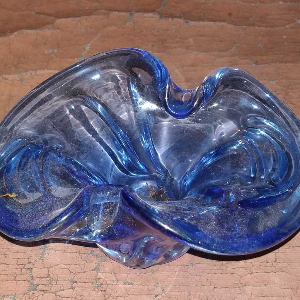 Asbak kristal biru 16 cm