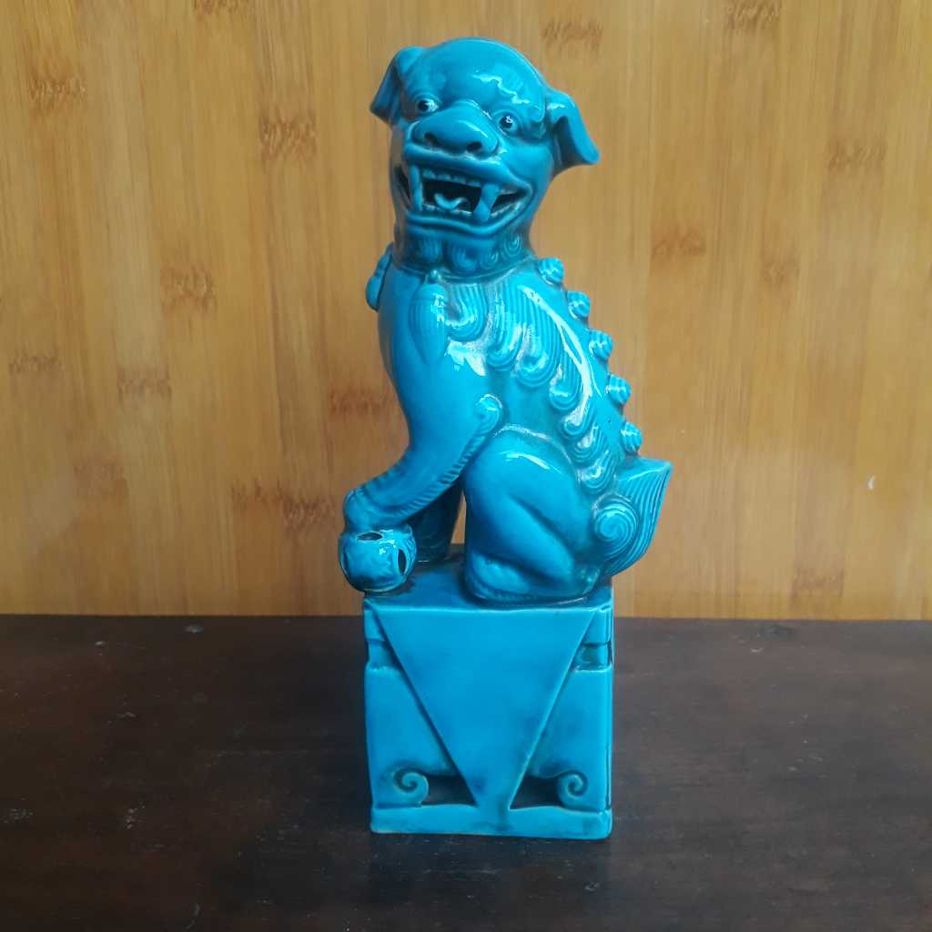 Patung Keramik Antik