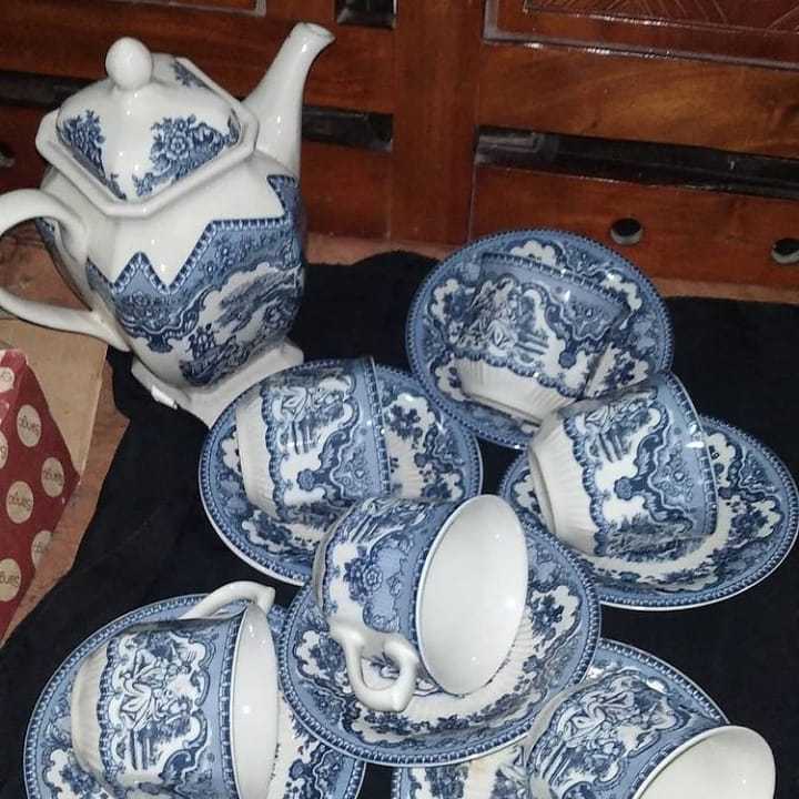 Tea Set Vintage