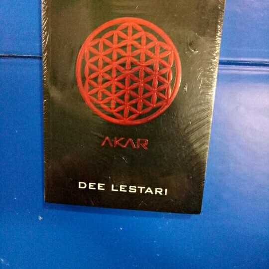 Novel Supernova akar di bilivia gio mendapat kabar bahwa diva hilang