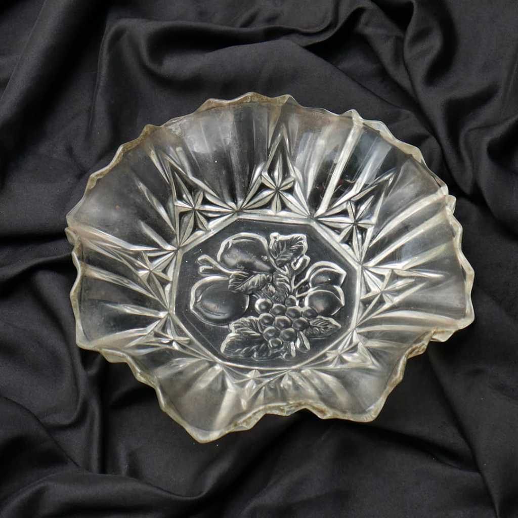 Piring Kaca Vintage