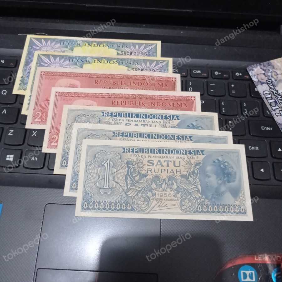 paket mahar 18 rupiah bunga biru