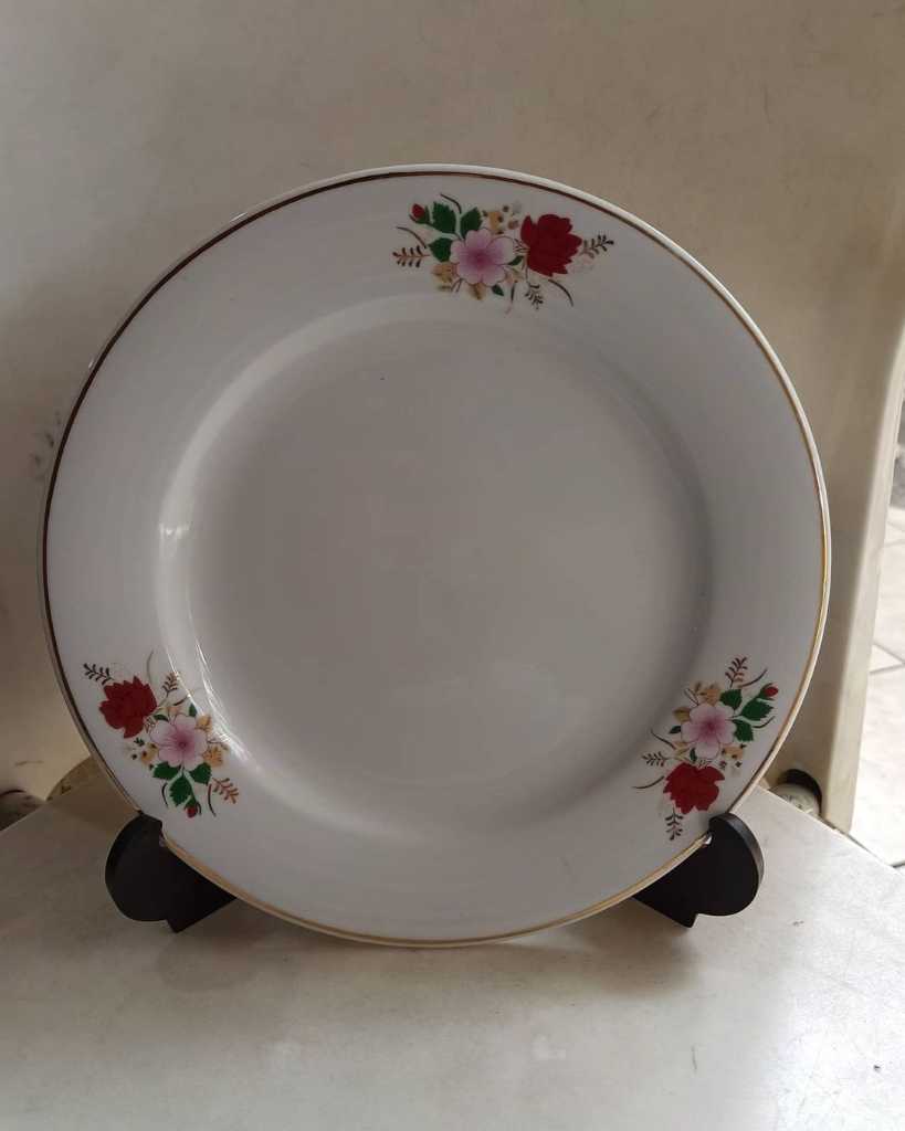 Piring Keramik Vintage