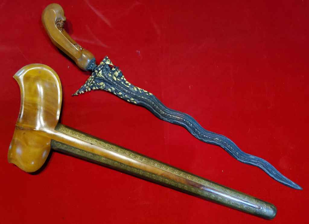 Keris Naga Sasra Kinatah Emas Luk 9 (K 0011)