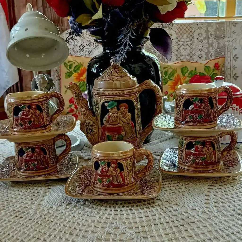 Tea Set Antik