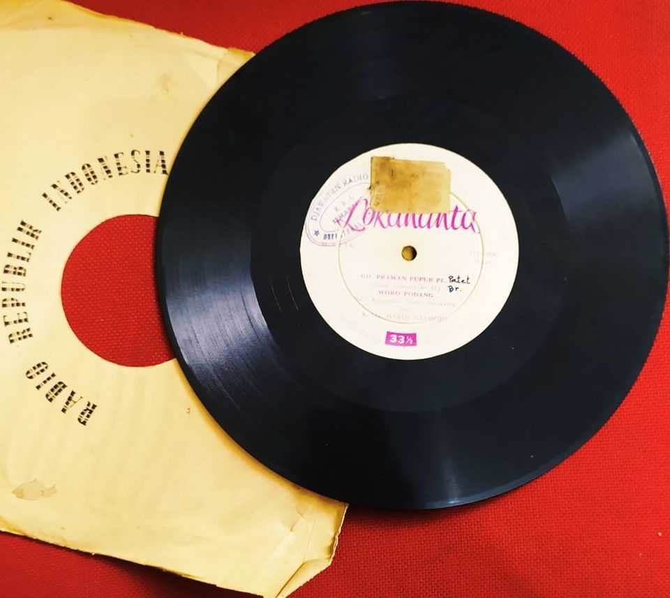 Piringan Hitam Lokananta Djawa - Woro Podang