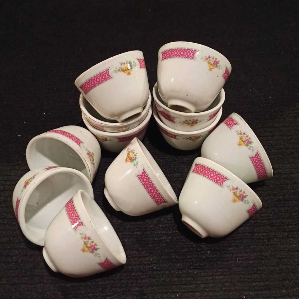 Cucing Keramik China Vintage