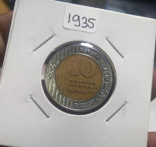 A 1935 Koin Bimetal Sesuai Gambar Bekas Pakai Kondisi Sesuai Gambar
