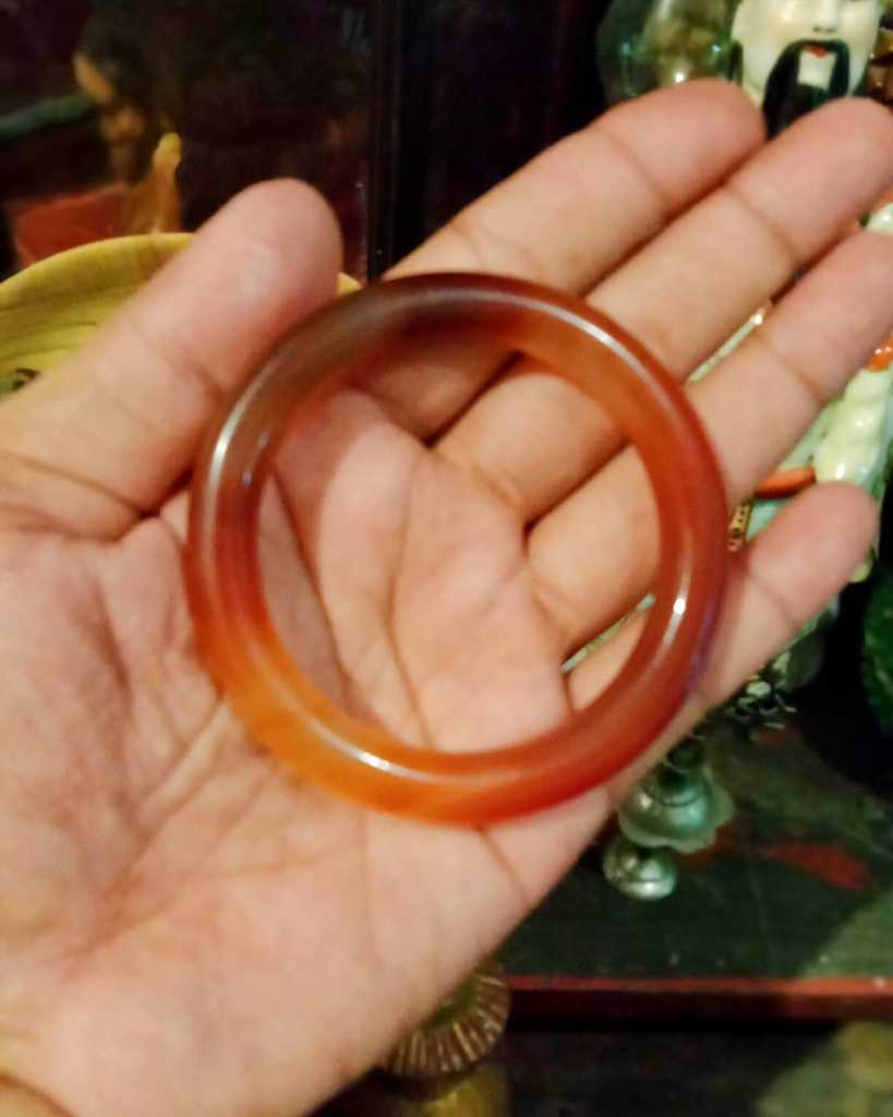 Gelang batu Chalcedon..diameter lingkar tengah 5,2 cm