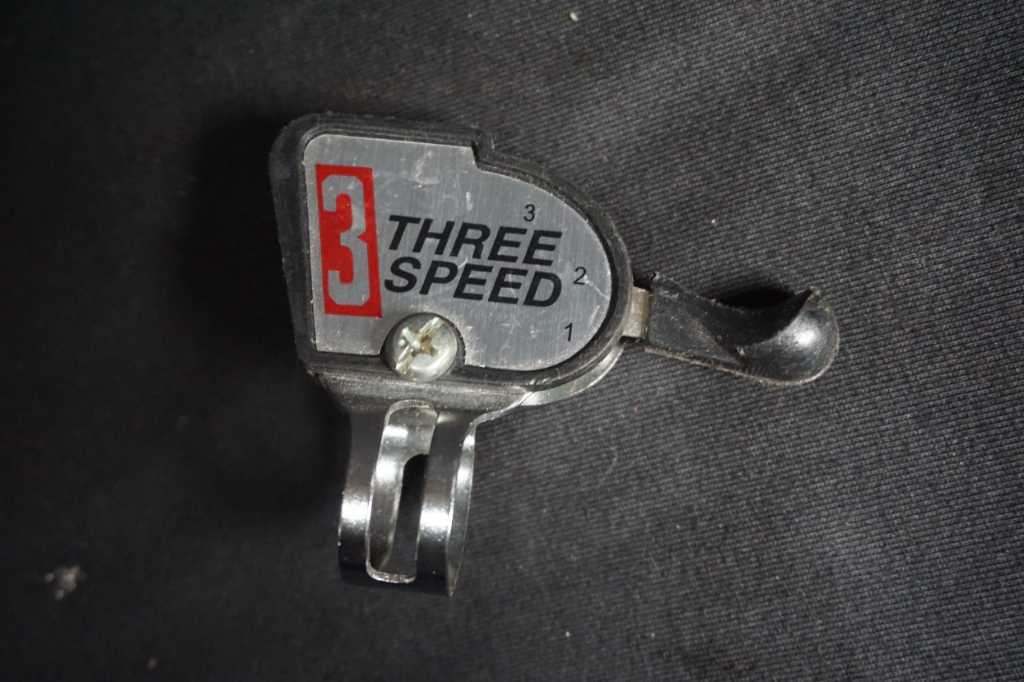 trigger porsneleng 3 speed