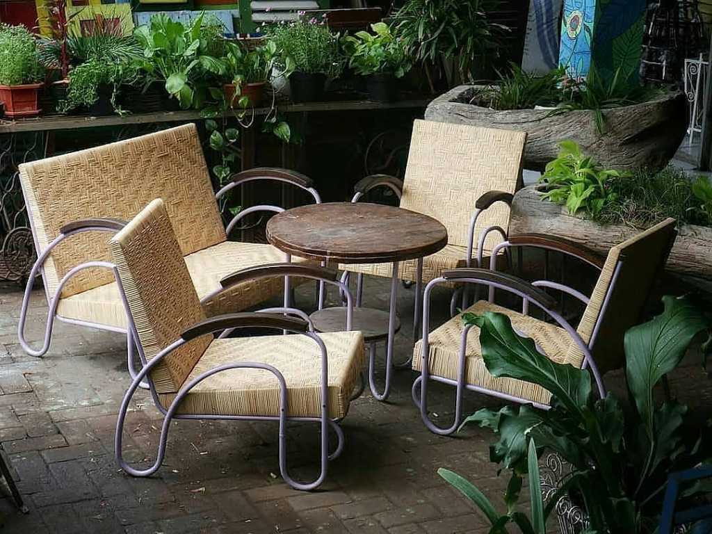 Kursi artdeco rotan. Tidak ready stock. Pre order ya.