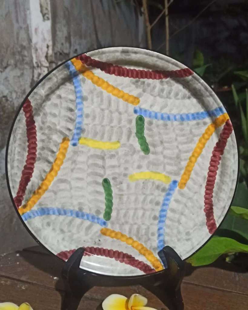 Piring Keramik Vintage