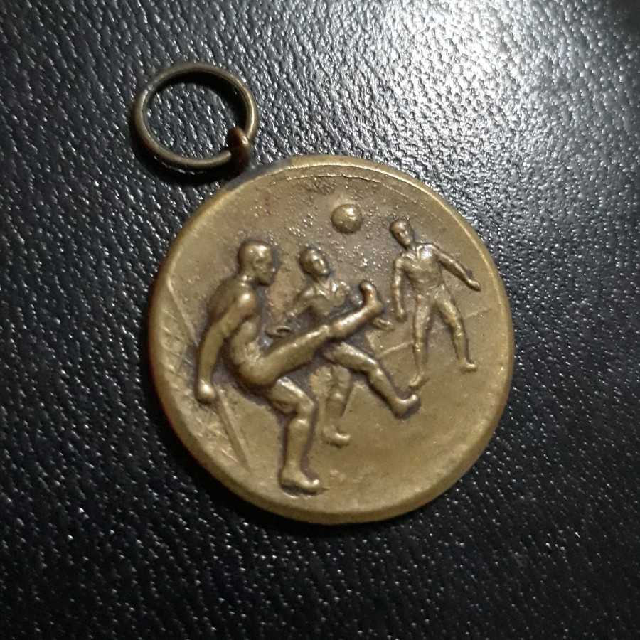 Token / Koin / Souvenir - Medali Gambar Sepak Bola