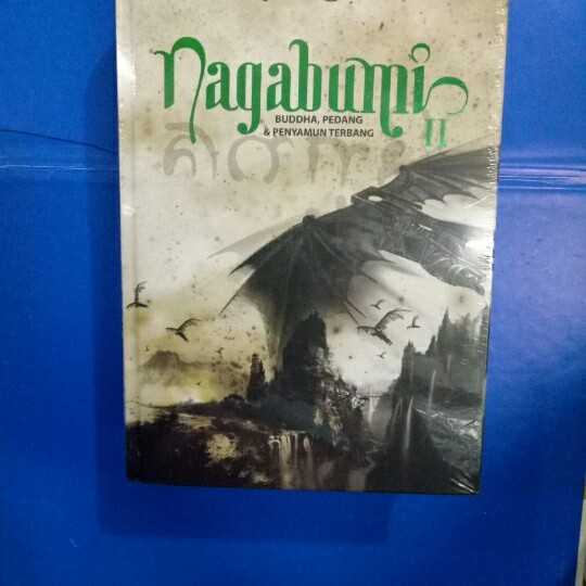 Novel Naga bumi buddha pedang dan penyamun terbang