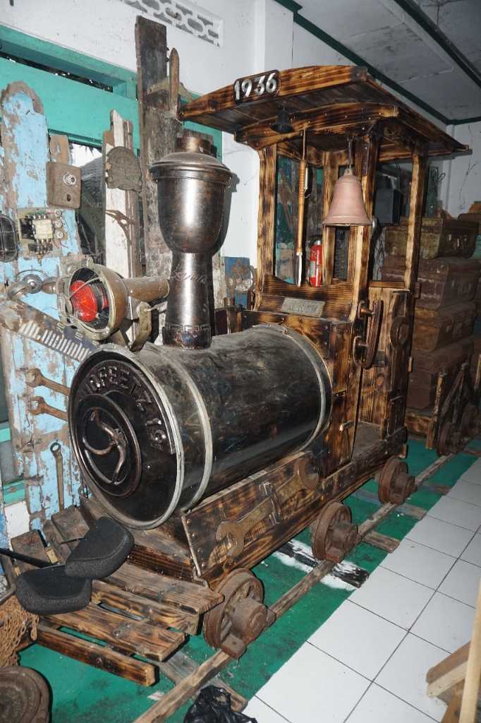 Kereta Api Mini Jadul