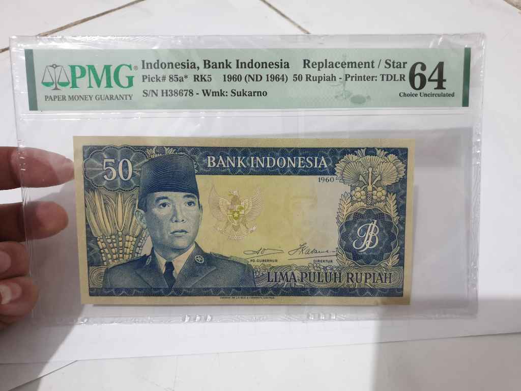 Soekarno 50 1huruf teplacement 1960 unc pmg 64