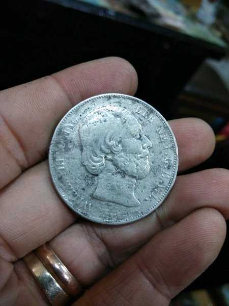 X689 koin perak 2 setengah gulden willem 3 tahun 1873 kondisi jelek