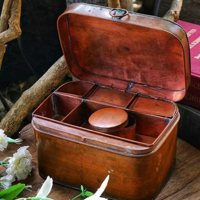 Kotak sirih kinang jadul klasik kuno