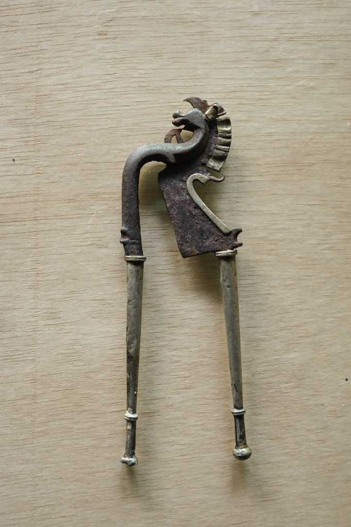 Kacip Kepala Kuda Cenger