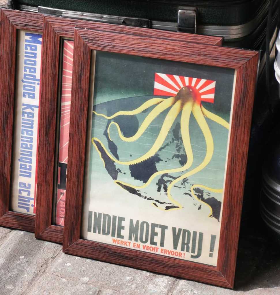 Iklan Propaganda 27 x 37