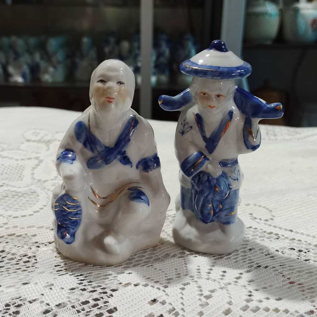 Patung Keramik Sepasang