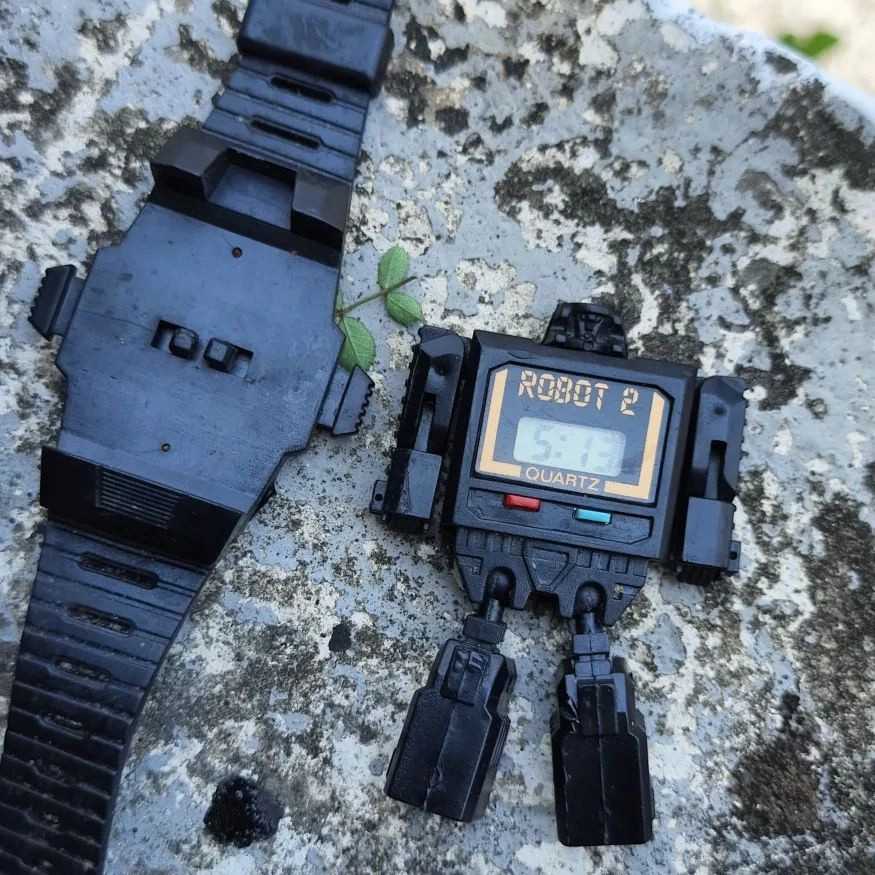 Robot on sale watch 80s