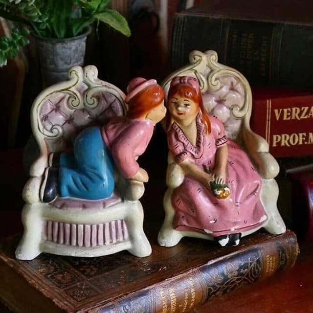 Patung Keramik Antik