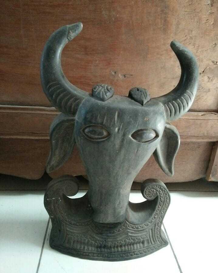 Patung Toraja Bahan Kayu