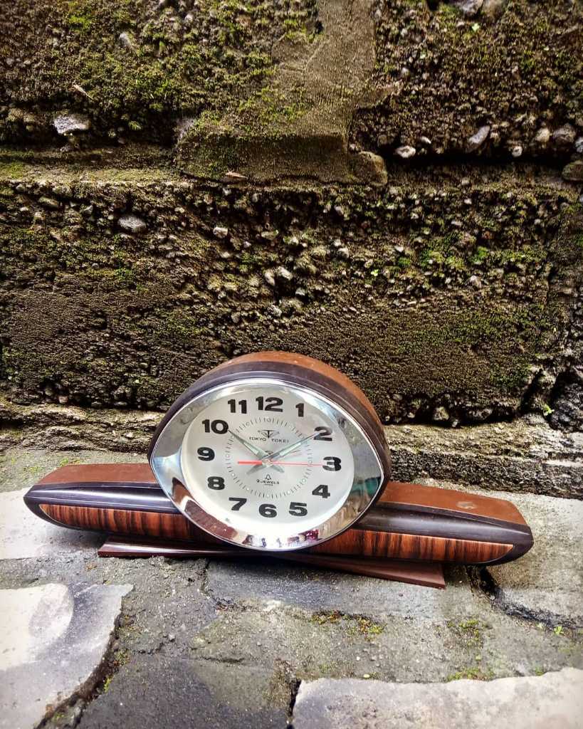 Jam weker vintage, merek "Tokyo Tokei" - Japan.