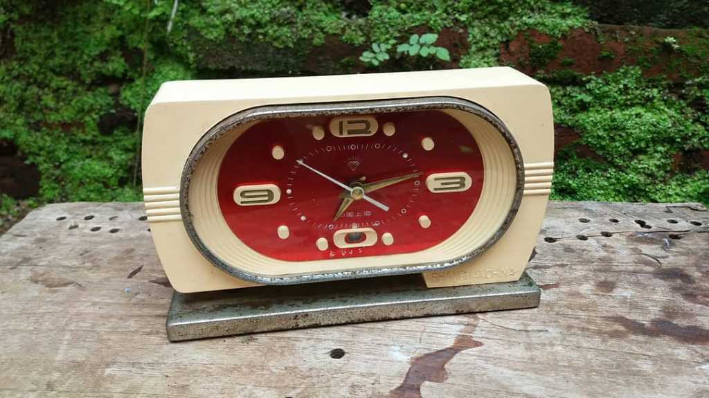 Jam beker lama Made in china