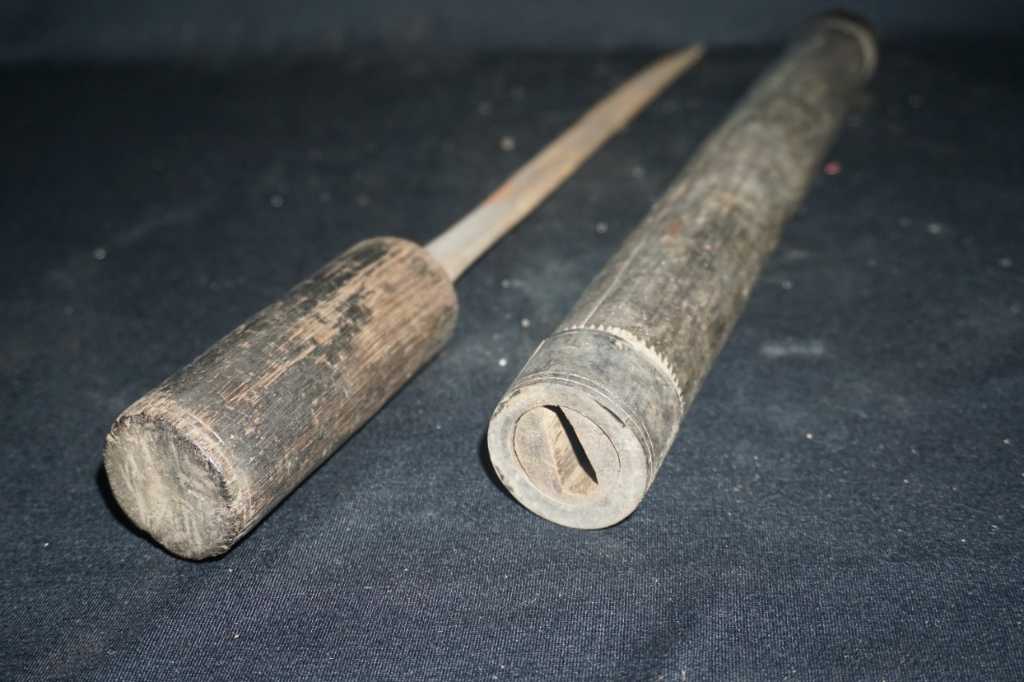 Tongkat Komando Pamor