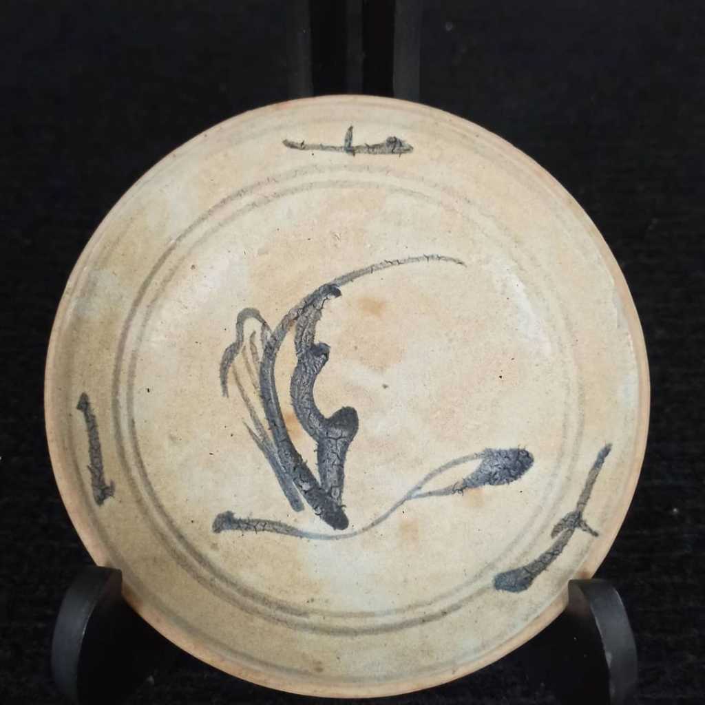 Piring Keramik Antik China