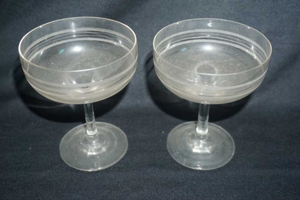 Gelas Kristal Tempat Es