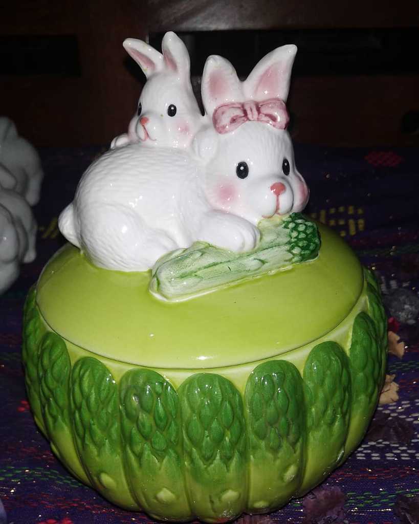 Toples Keramik Vintage