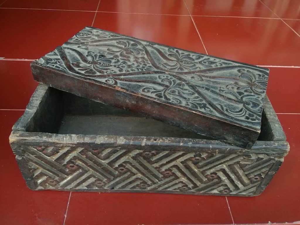 Box kayu jati  kayuukir