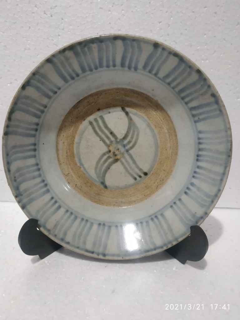 Piring Keramik Antik China