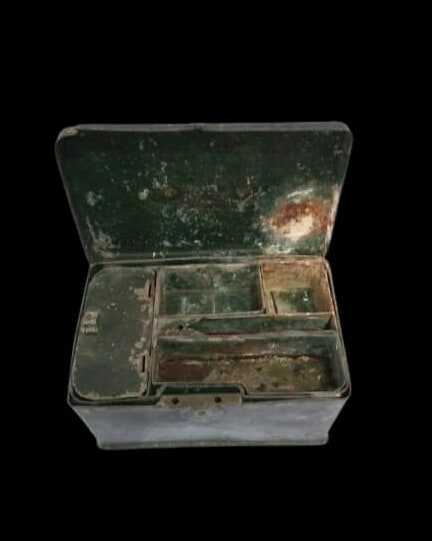 Kinangan Besi Vintage