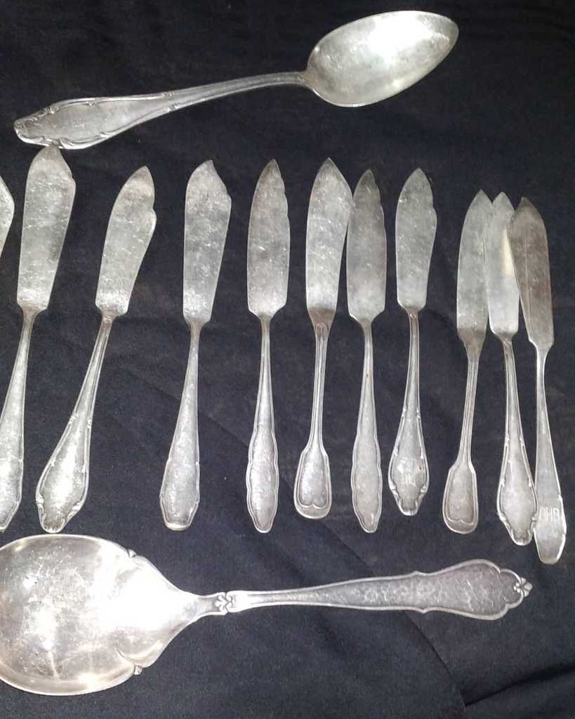 Pisau paketan Dan sendok jumbo lapis perak