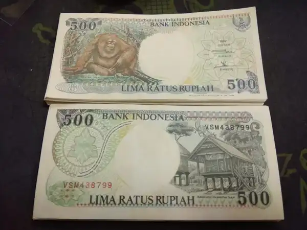 BL 2148 Per 1 Lembar Uang Kuno 500 Rupiah Tahun 1992 UNC Mulus