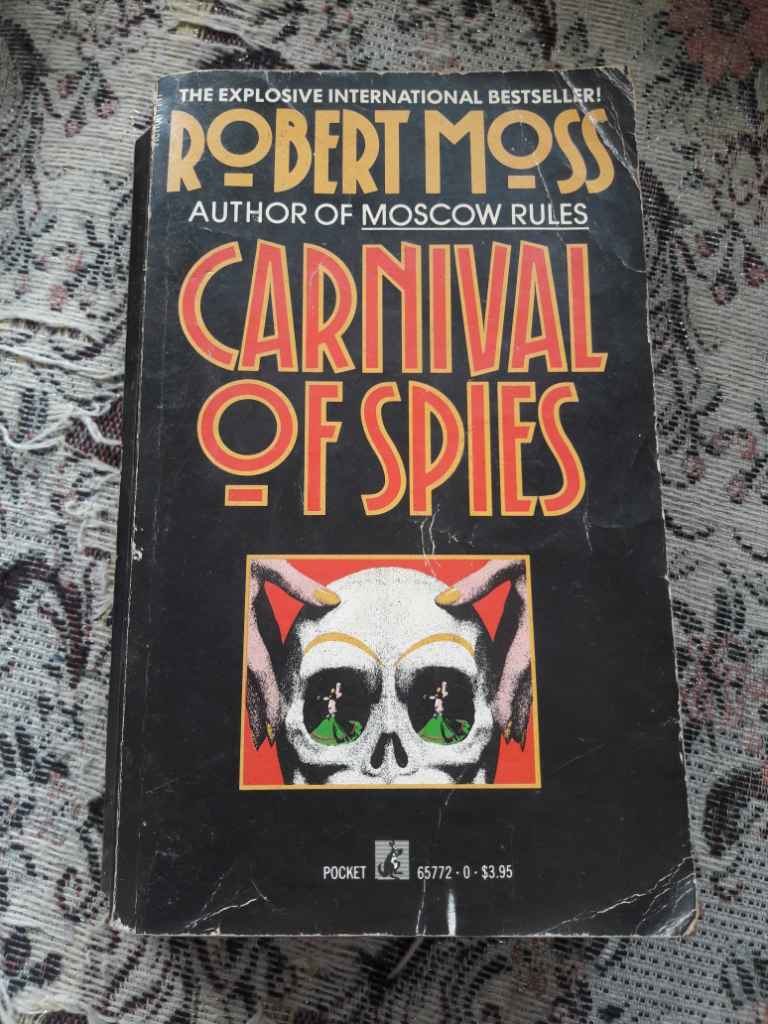 NOVEL CARNIVAL OF SPIES TAHUN 1987