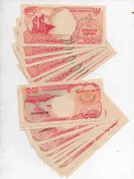 Indonesia 100 Rupiah Tahun 1992 Phinisi Kondisi AU