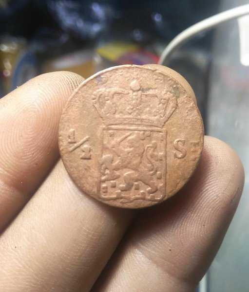 A 2064 Koin Kuno Nederland Indie Setengah Stuiver Tahun 1836 Bekas Pakai Kondisi Sesuai Gambar
