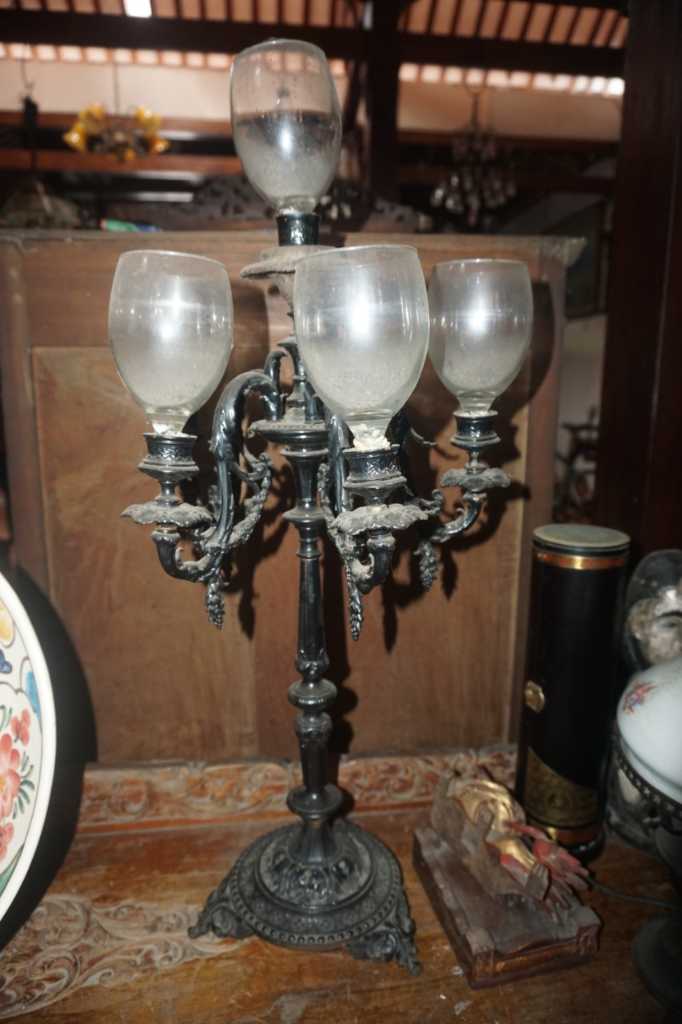 Tempat Lilin Cabang 5