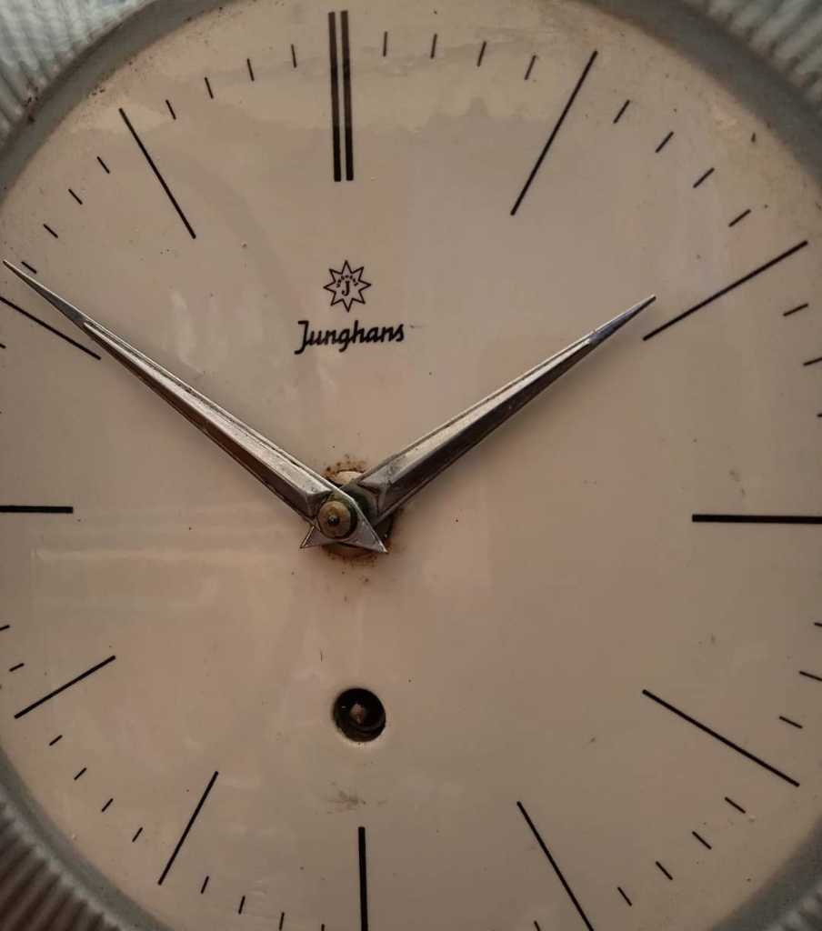 JUNGHANS jam dapur era tahun 50 60an