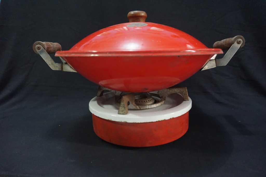 kompor gas era 70 an plus wajan