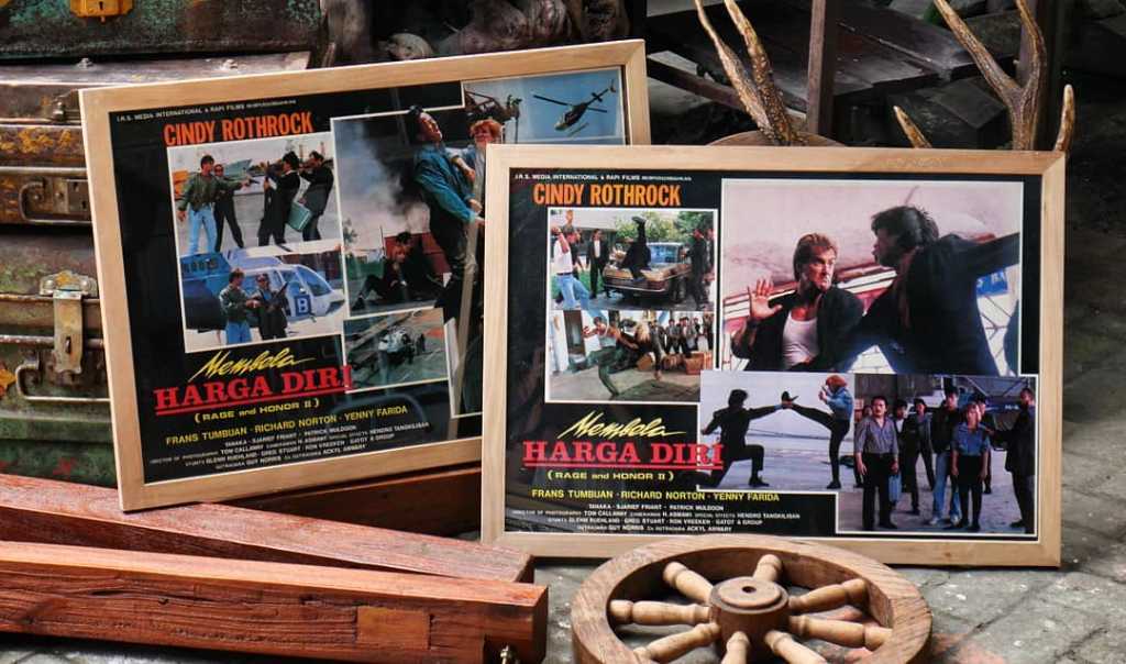 Poster Film Jadul Indonesia Sudah Terbingkai