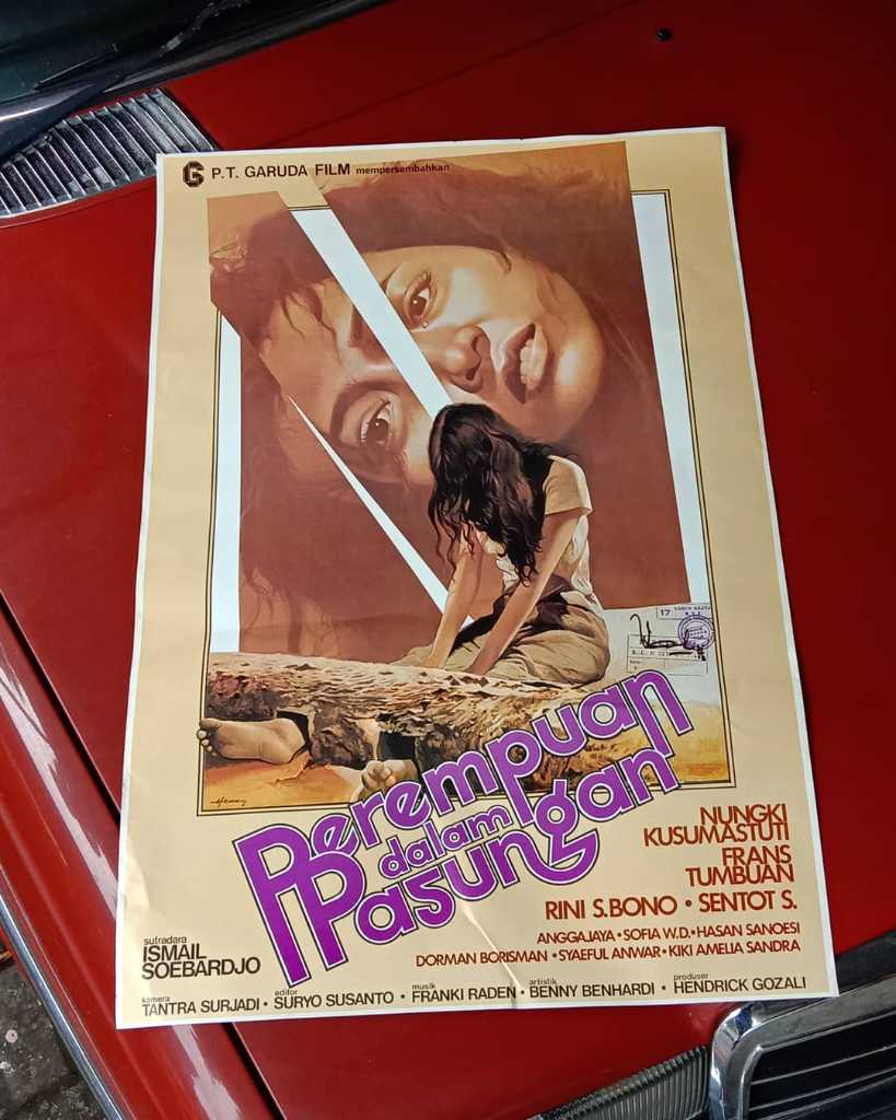 Poster Film Jadul Harga 200.000